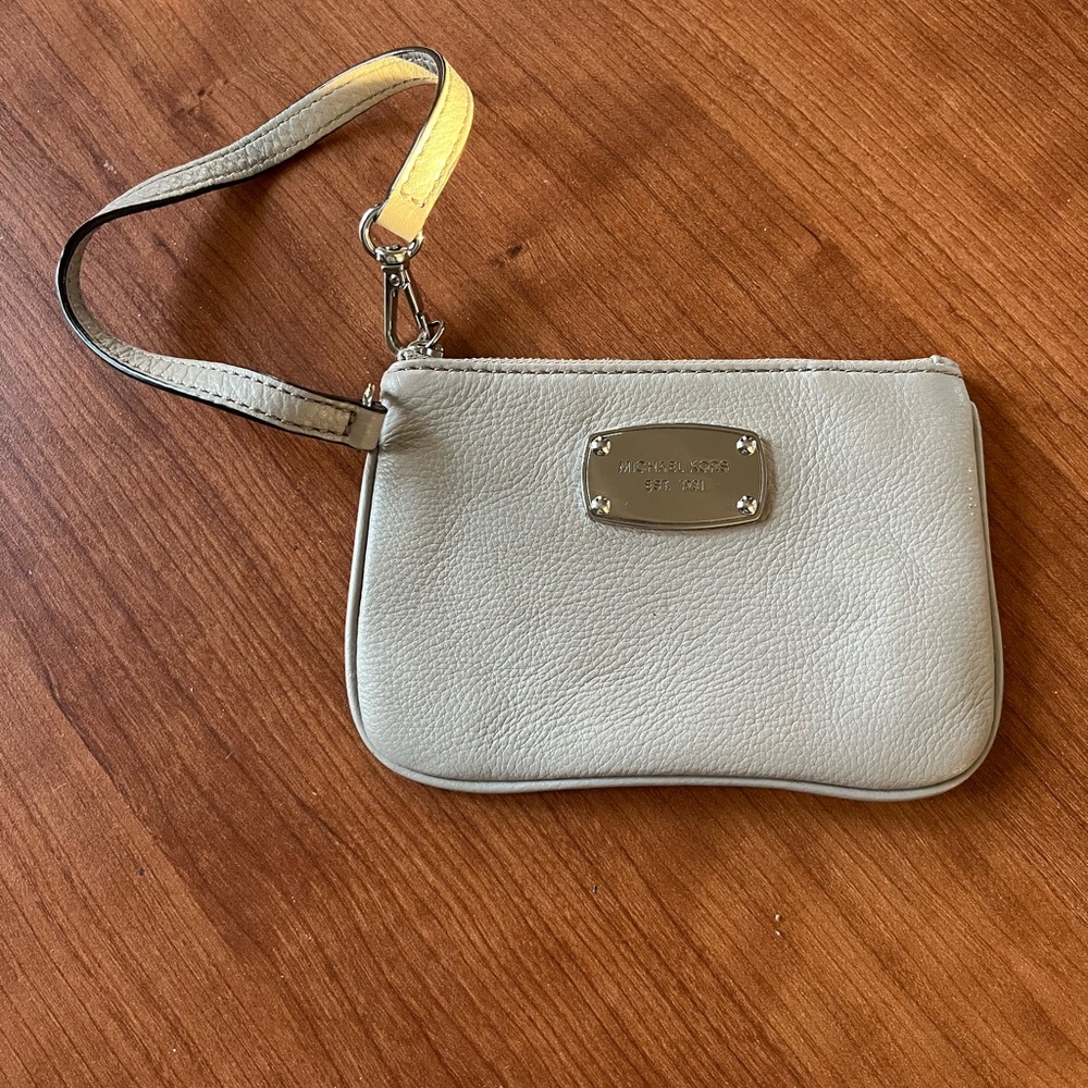 Michael Kors Wristlet